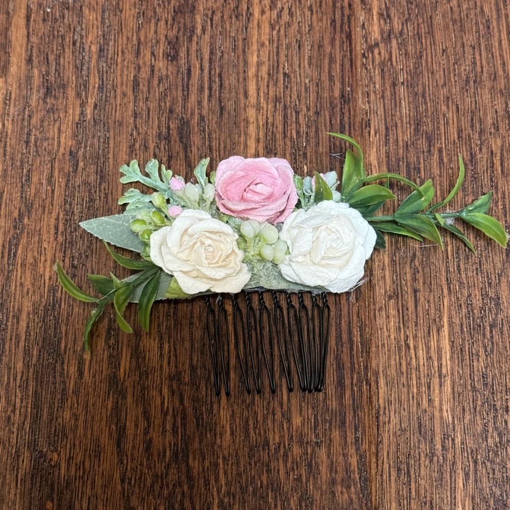 Floral Hair Comb with Pink and White Roses